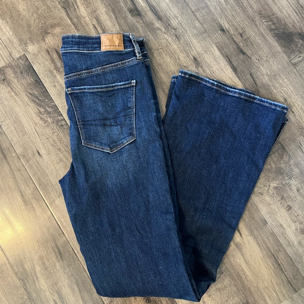 American Eagle High Rise Flare 8 LONG
